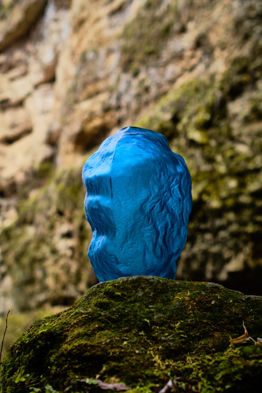 Паскаль (синий) Ваза стеклянная матовая 36х23х39см