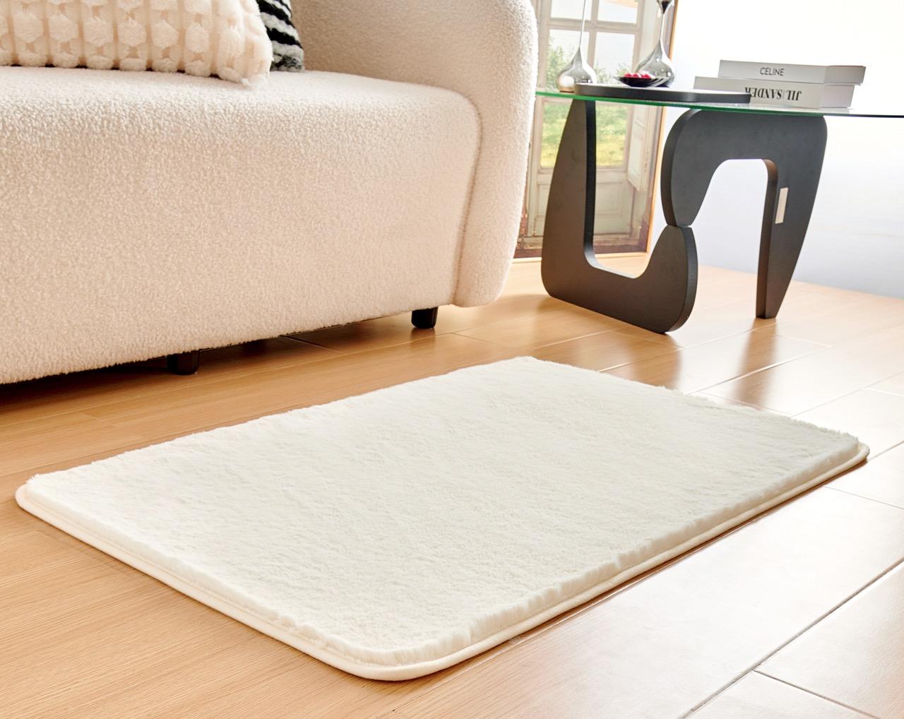 Новинка! Меховые коврики «PELLICIA»