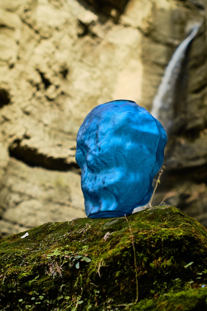 Паскаль (синий) Ваза стеклянная матовая 36х23х39см