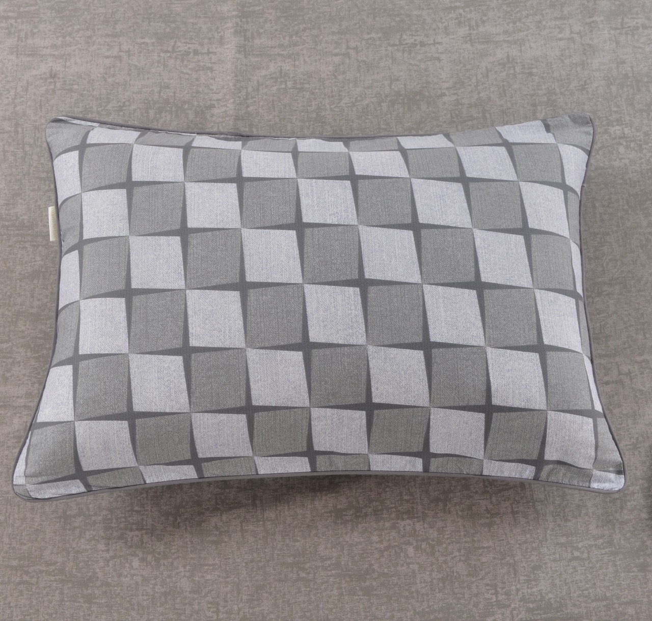 Банифаций (серый) КПБ сатин Евро 4н