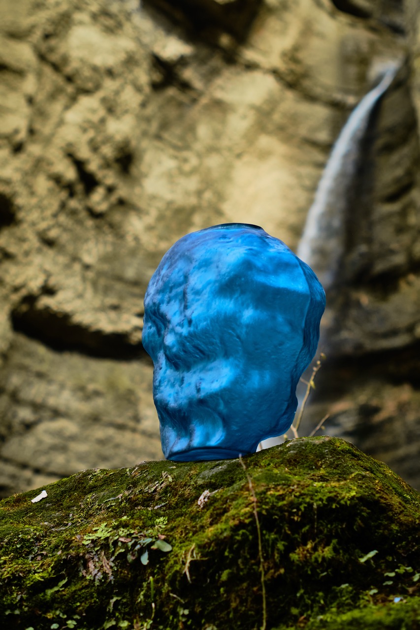 Паскаль (синий) Ваза стеклянная матовая 36х23х39см