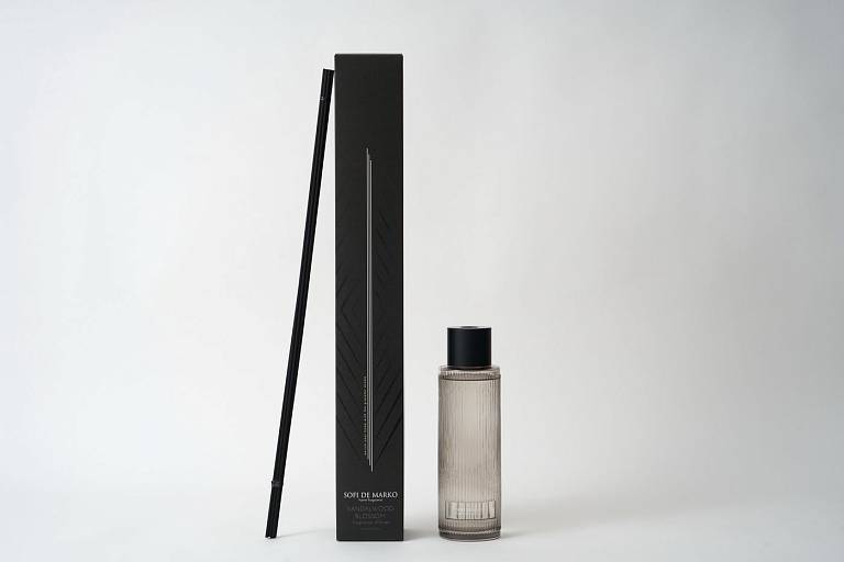Цветок сандалового дерева (Sandalwood Blossom) Ароматический диффузор (400мл)