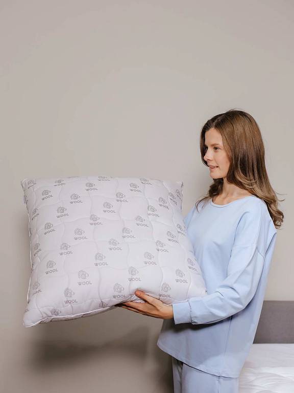 Премиальная шерсть (Premium wool) Подушка 70х70
