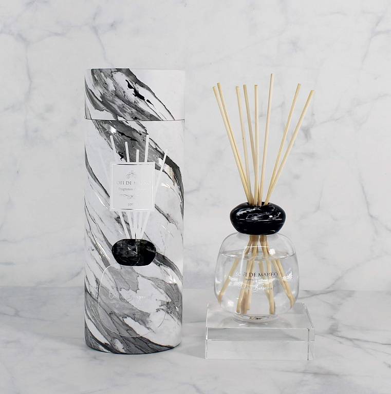 Уд и бергамот (Oud and bergamot) Ароматический диффузор (200 мл)