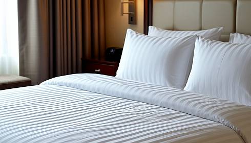 HORECA Одеяло 195х215 Страйп 100% пэ Образец