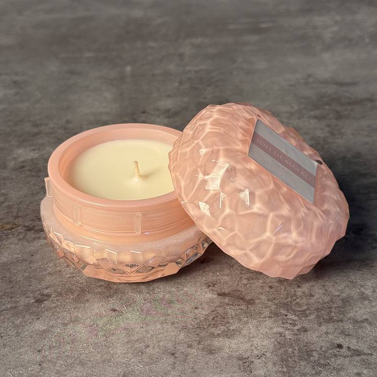 Чайная роза (Tea rose) Ароматическая свеча (70гр)