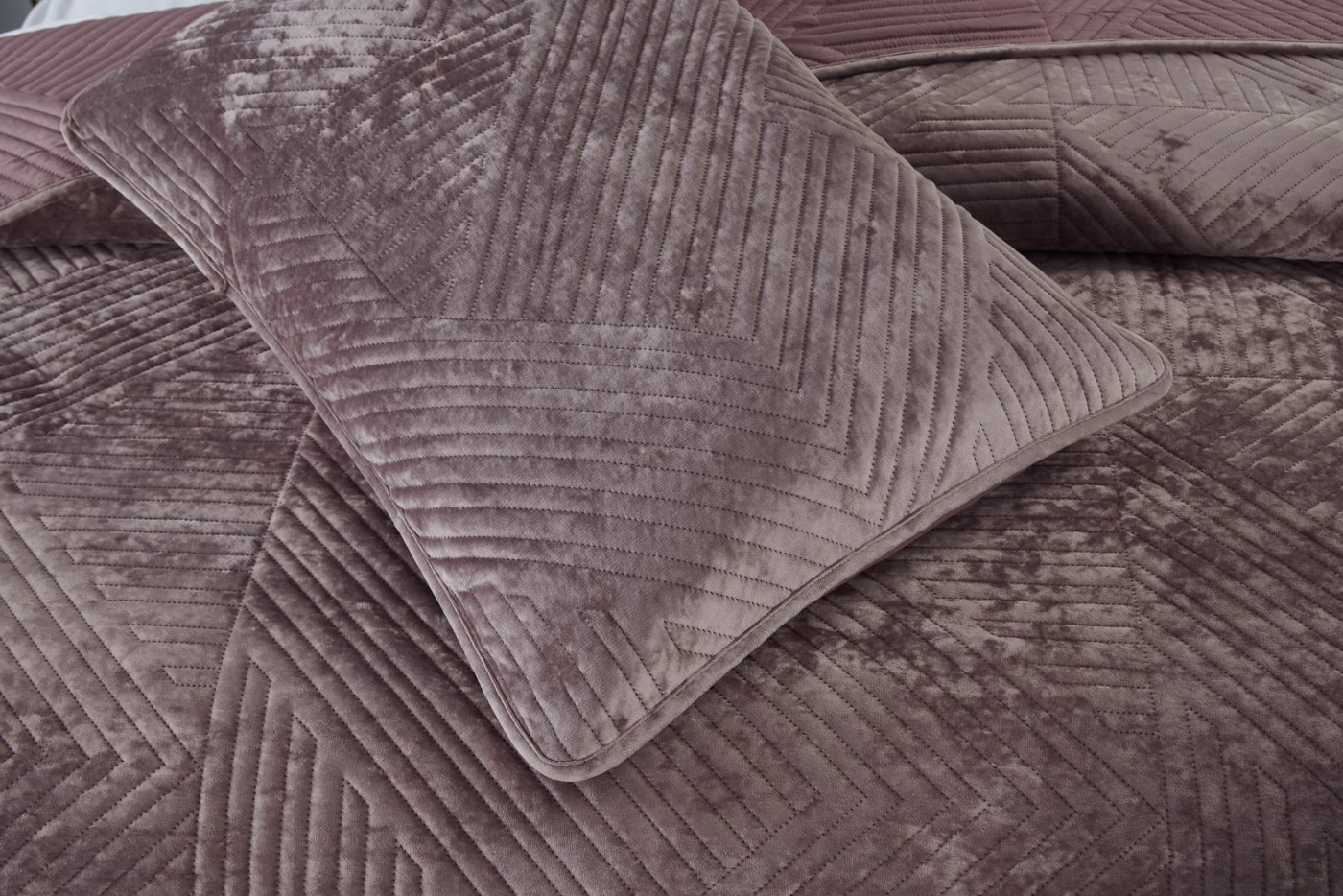 Патрисия (пепел роза 1) Покрывало 160х220